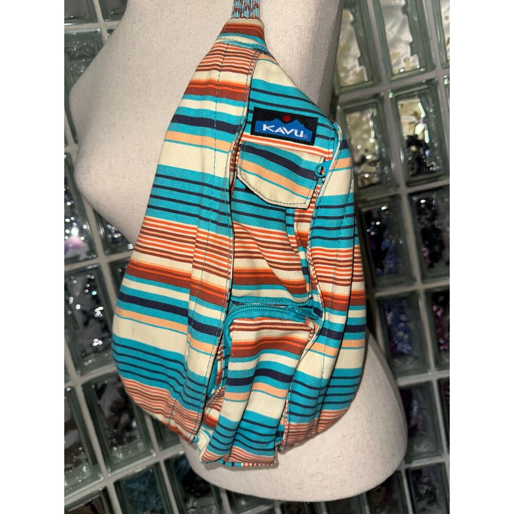 KAVU Mini Rope Sling Pack with Adjustable Rope Shoulder Strap - Picture 2 of 7